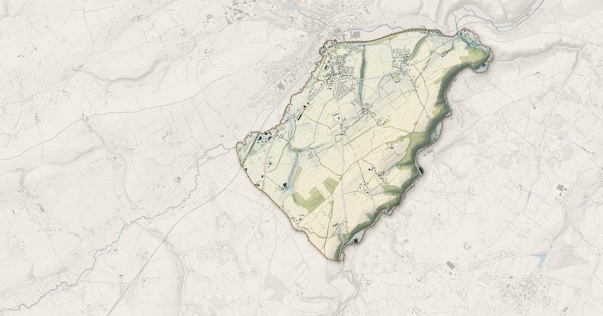 Portrait cartographique de Saint-Pierre-du-Regard : relief, eau, forêts, bâti et voies, calculés à partir des données de l'IGN
