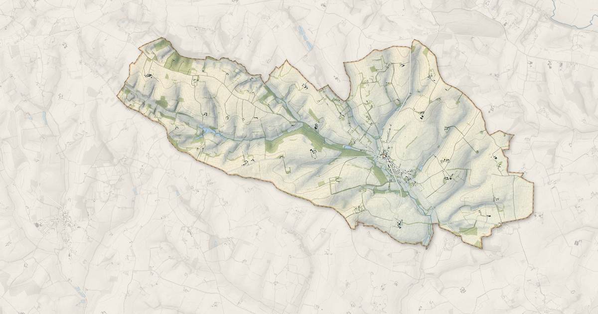 Portrait cartographique de Verrières : relief, eau, forêts, bâti et voies, calculés à partir des données de l'IGN