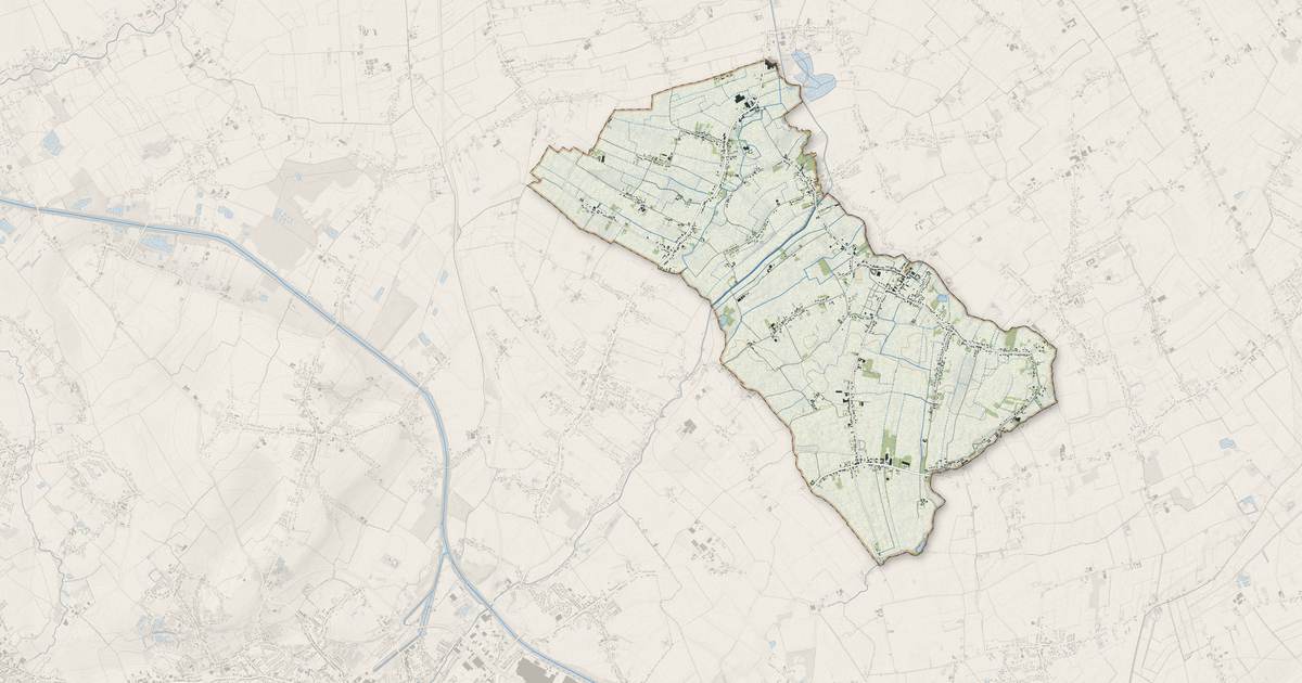 Portrait cartographique de La Couture : relief, eau, forêts, bâti et voies, calculés à partir des données de l'IGN
