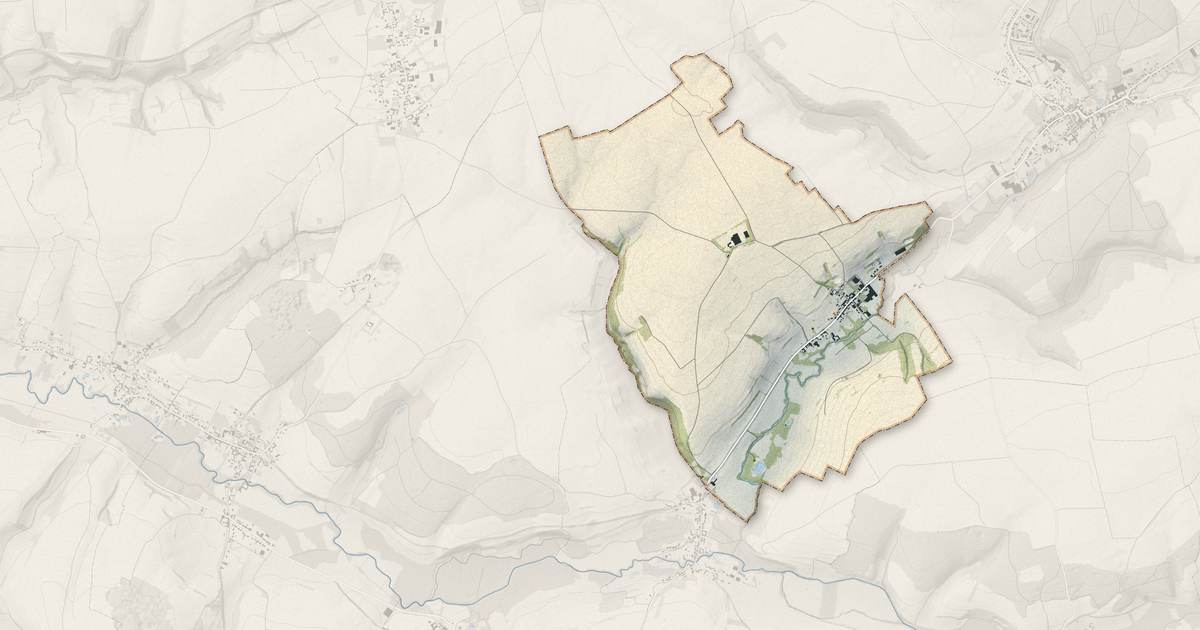 Portrait cartographique de Famechon : relief, eau, forêts, bâti et voies, calculés à partir des données de l'IGN