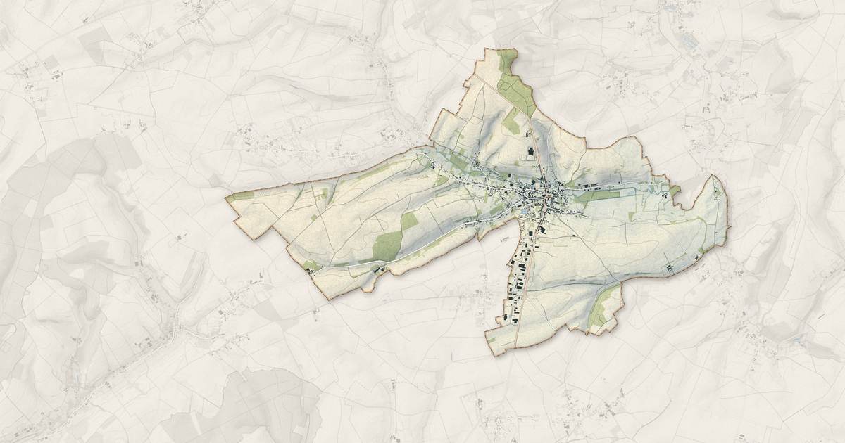 Portrait cartographique de Fruges : relief, eau, forêts, bâti et voies, calculés à partir des données de l'IGN