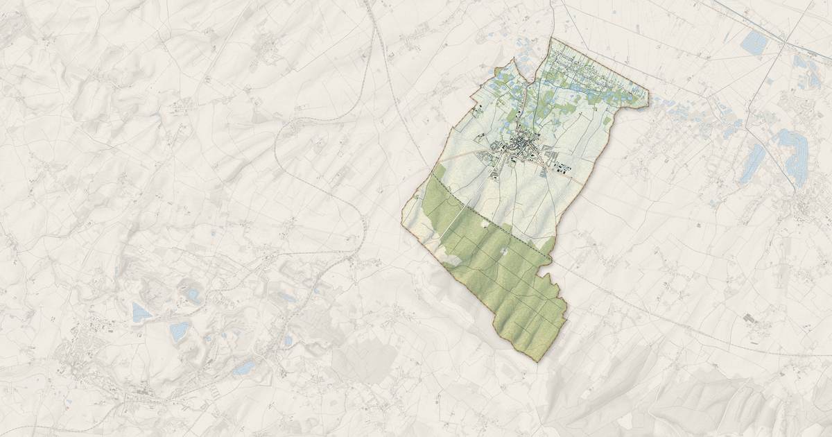 Portrait cartographique de Guînes : relief, eau, forêts, bâti et voies, calculés à partir des données de l'IGN