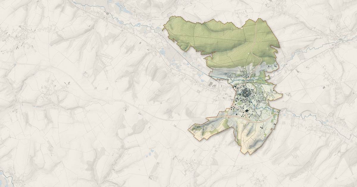 Portrait cartographique de Hesdin-la-Forêt : relief, eau, forêts, bâti et voies, calculés à partir des données de l'IGN