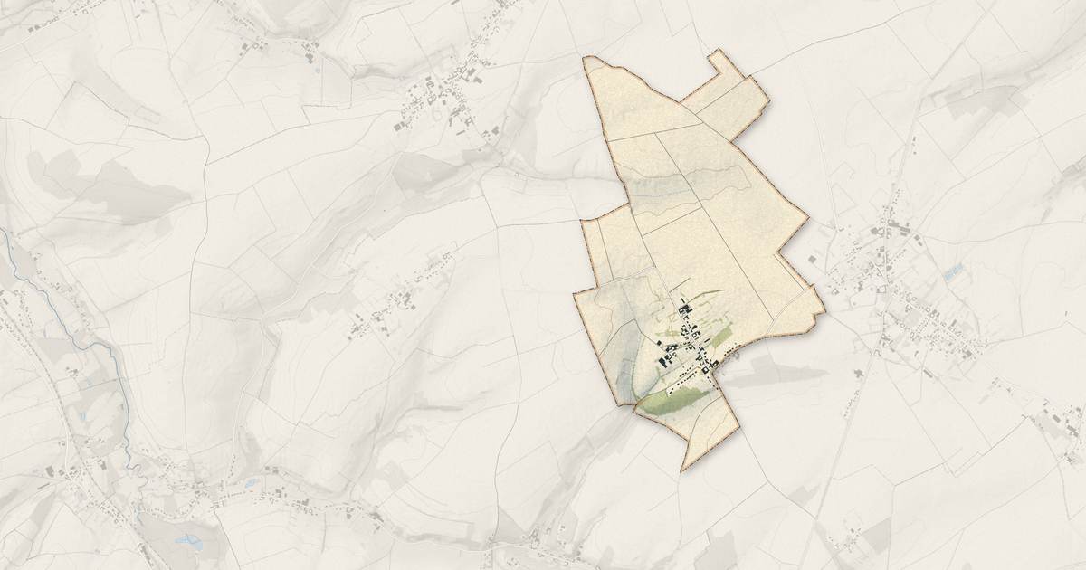 Portrait cartographique de Huclier : relief, eau, forêts, bâti et voies, calculés à partir des données de l'IGN
