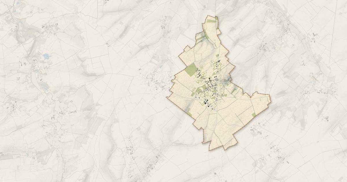 Portrait cartographique de Laires : relief, eau, forêts, bâti et voies, calculés à partir des données de l'IGN
