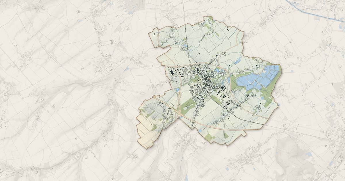 Portrait cartographique de Lillers : relief, eau, forêts, bâti et voies, calculés à partir des données de l'IGN