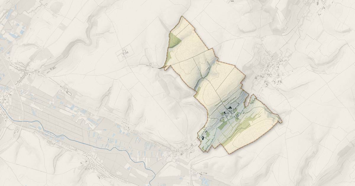 Portrait cartographique de Marant : relief, eau, forêts, bâti et voies, calculés à partir des données de l'IGN