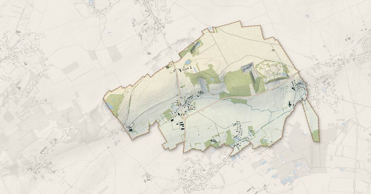 Portrait cartographique de Mazinghem : relief, eau, forêts, bâti et voies, calculés à partir des données de l'IGN