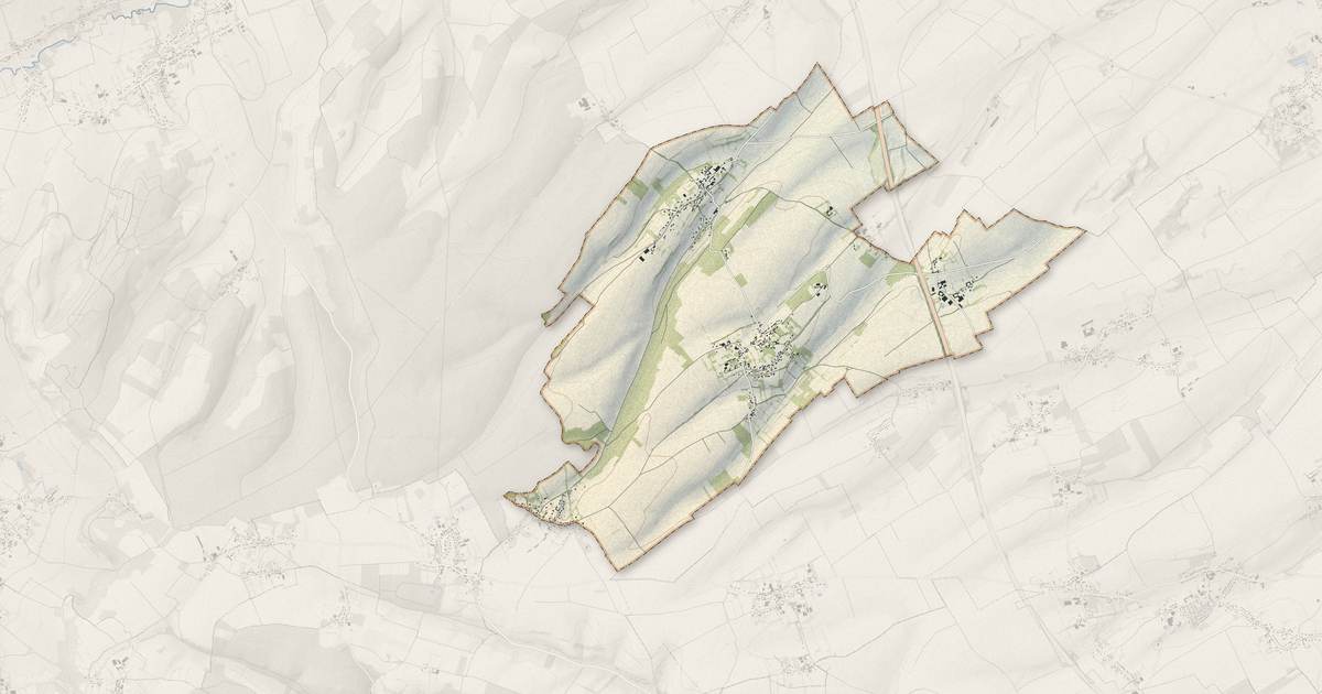 Portrait cartographique de Mentque-Nortbécourt : relief, eau, forêts, bâti et voies, calculés à partir des données de l'IGN
