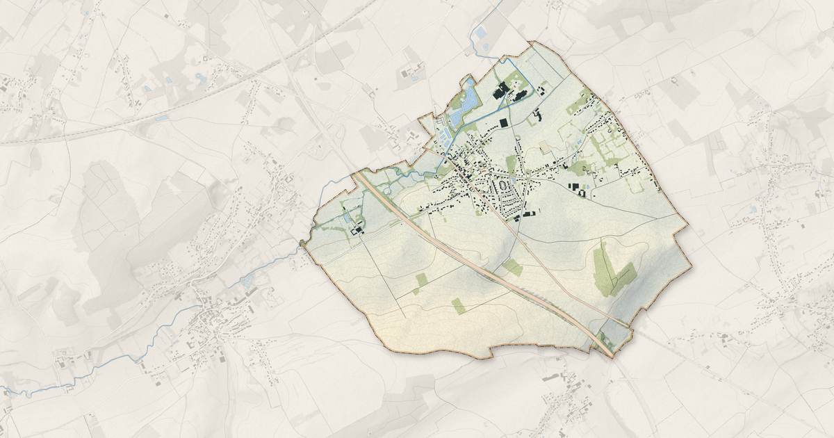 Portrait cartographique de Nordausques : relief, eau, forêts, bâti et voies, calculés à partir des données de l'IGN