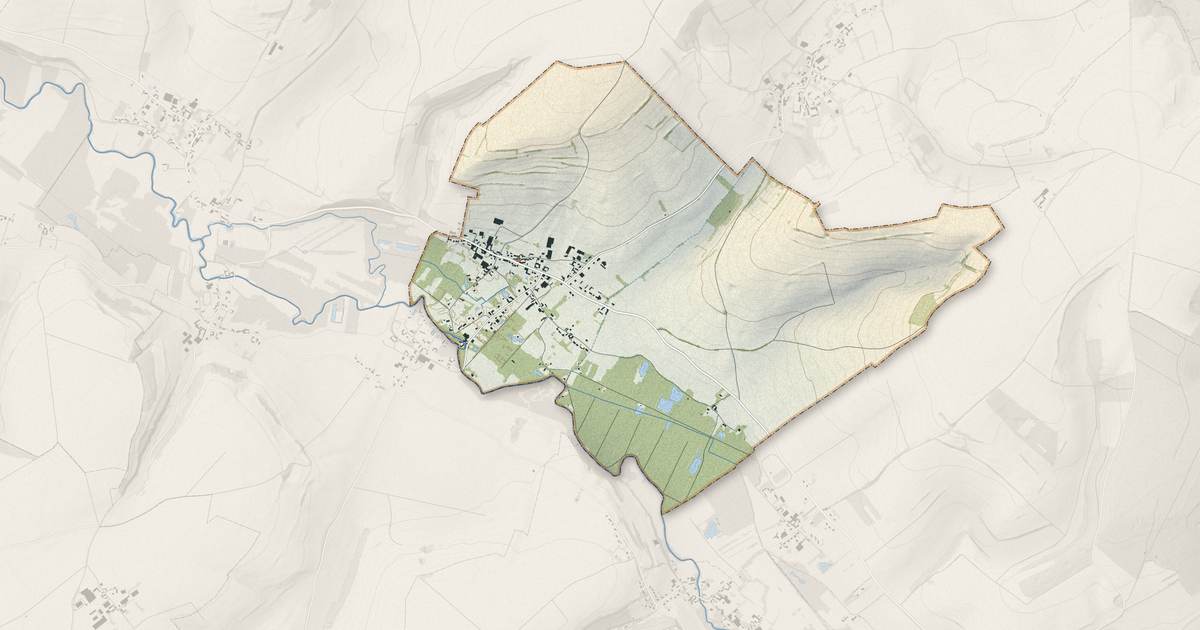 Portrait cartographique de Le Ponchel : relief, eau, forêts, bâti et voies, calculés à partir des données de l'IGN