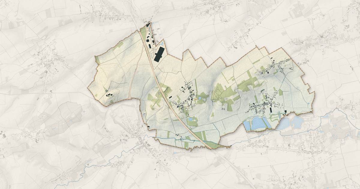 Portrait cartographique de Saint-Augustin : relief, eau, forêts, bâti et voies, calculés à partir des données de l'IGN