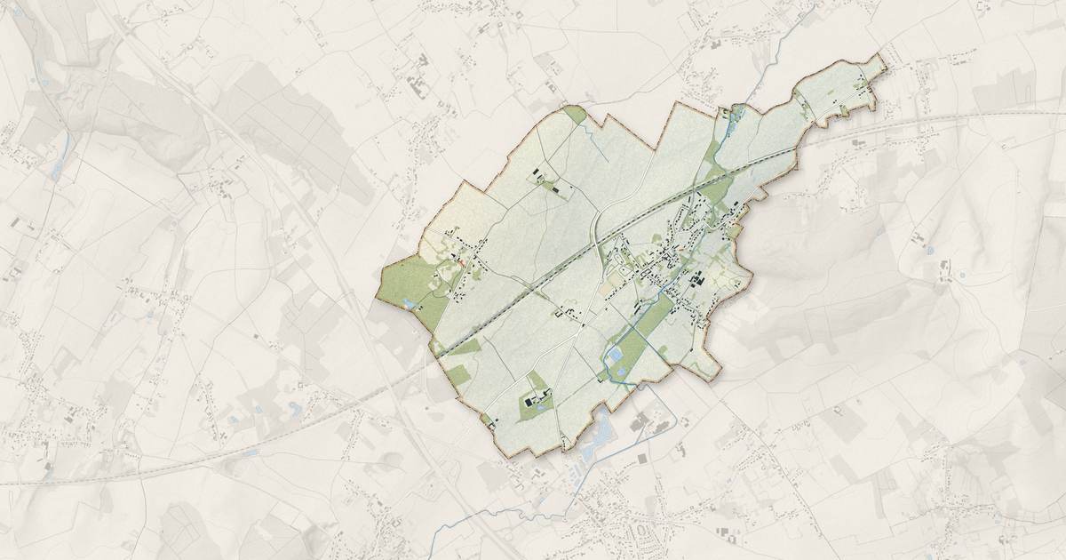 Portrait cartographique de Recques-sur-Hem : relief, eau, forêts, bâti et voies, calculés à partir des données de l'IGN