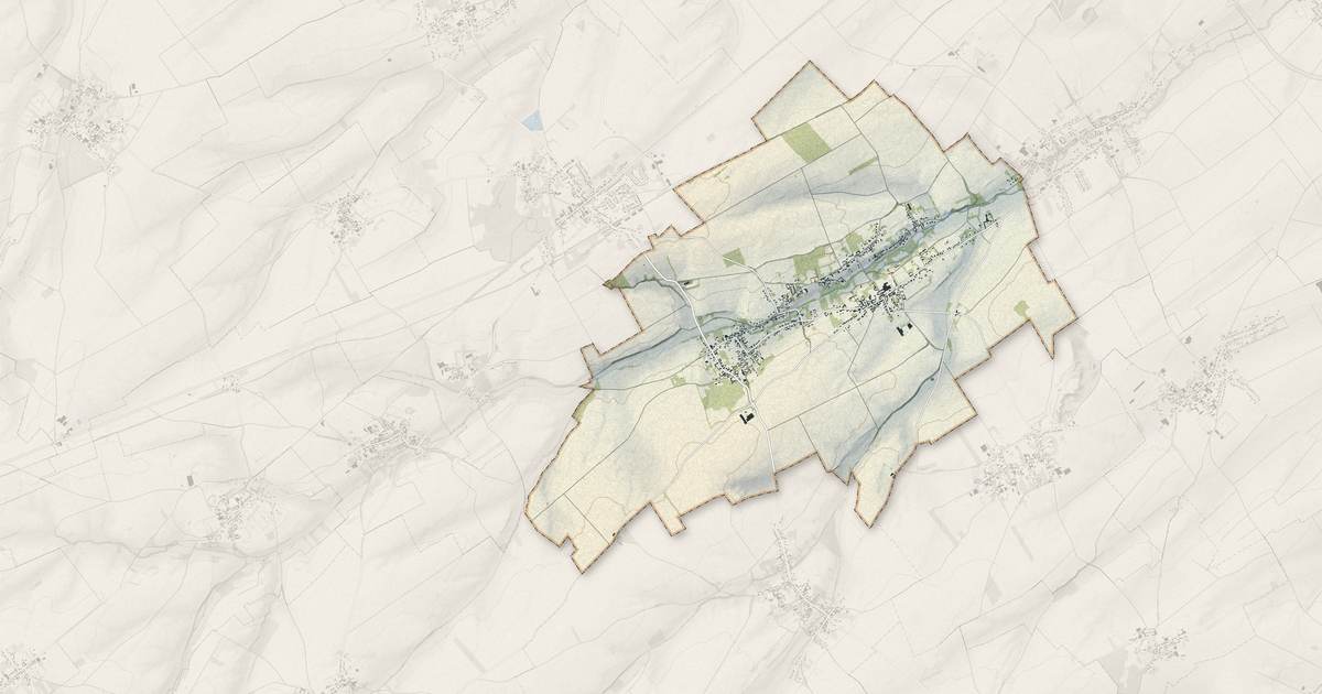 Portrait cartographique de Rivière : relief, eau, forêts, bâti et voies, calculés à partir des données de l'IGN