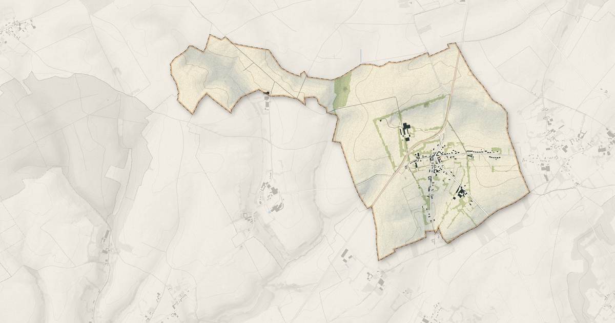 Portrait cartographique de Ruisseauville : relief, eau, forêts, bâti et voies, calculés à partir des données de l'IGN