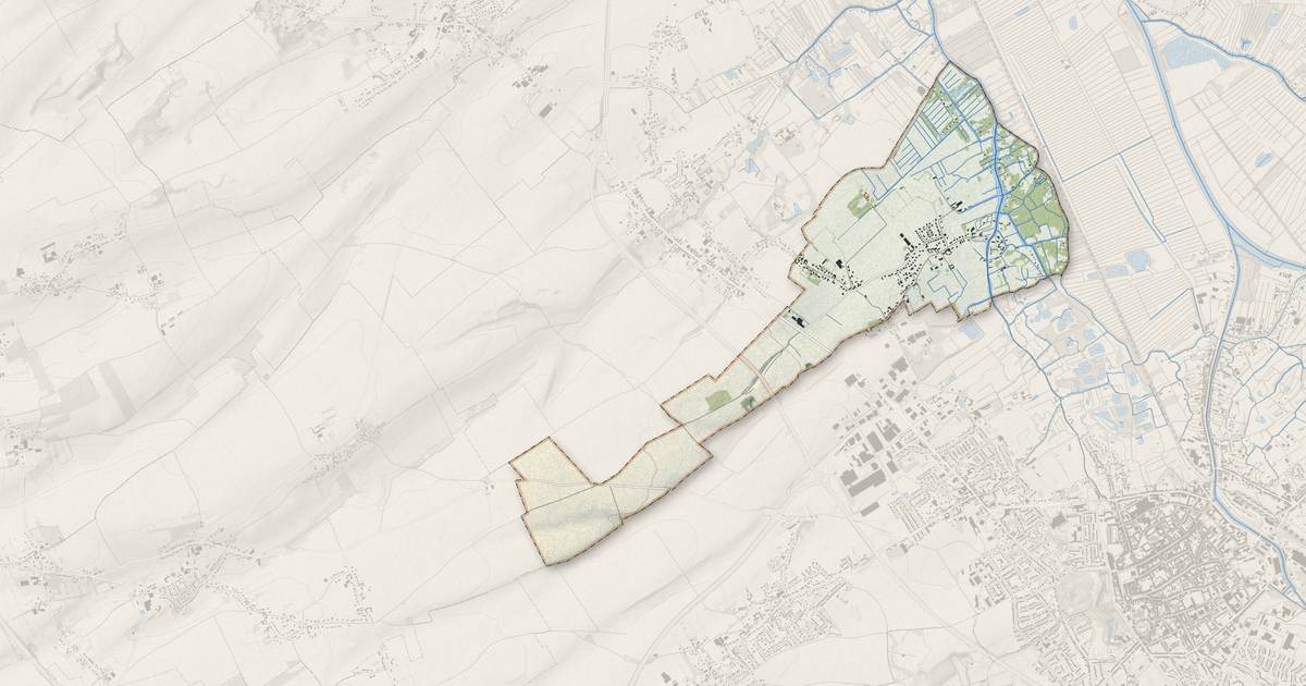 Portrait cartographique de Salperwick : relief, eau, forêts, bâti et voies, calculés à partir des données de l'IGN