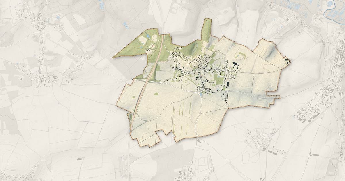Portrait cartographique de Sorrus : relief, eau, forêts, bâti et voies, calculés à partir des données de l'IGN