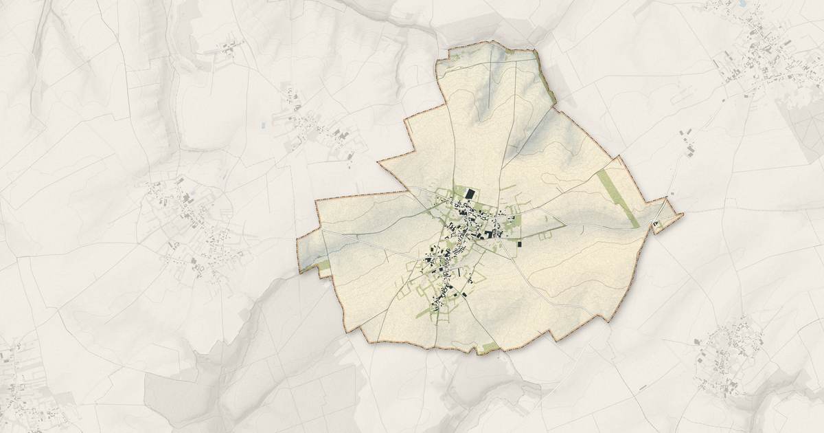 Portrait cartographique de Sus-Saint-Léger : relief, eau, forêts, bâti et voies, calculés à partir des données de l'IGN