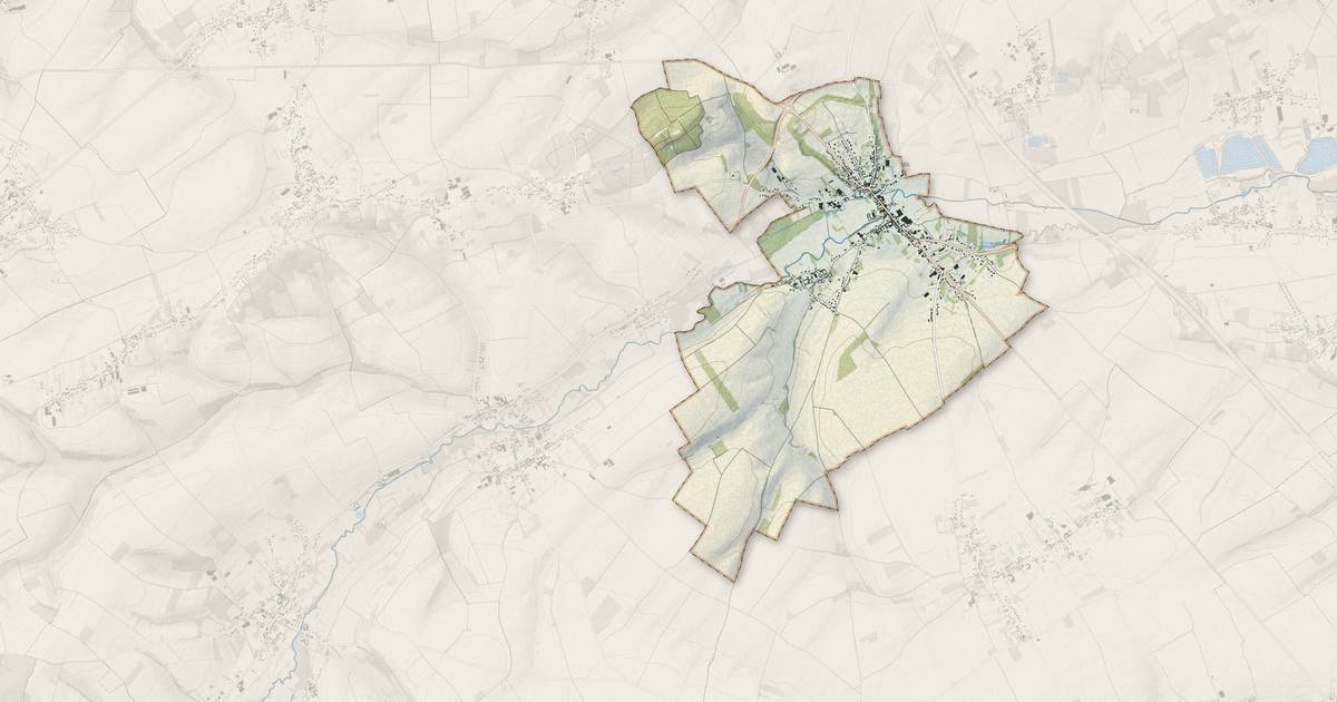 Portrait cartographique de Thérouanne : relief, eau, forêts, bâti et voies, calculés à partir des données de l'IGN