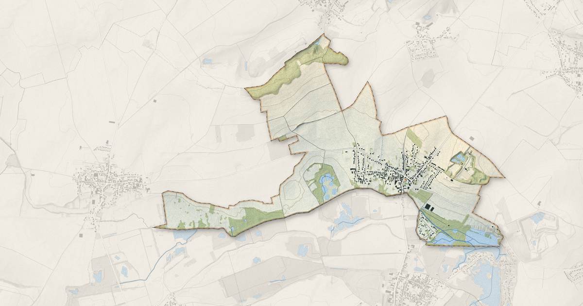 Portrait cartographique de Tortequesne : relief, eau, forêts, bâti et voies, calculés à partir des données de l'IGN