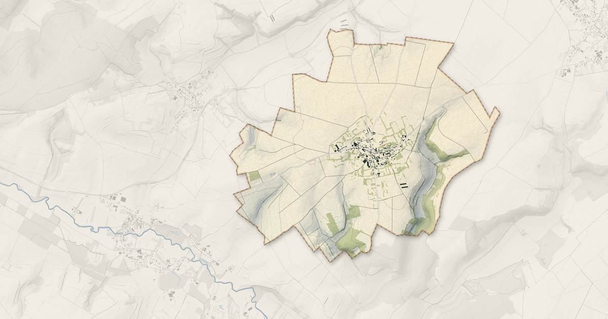 Portrait cartographique de Villers-l'Hôpital : relief, eau, forêts, bâti et voies, calculés à partir des données de l'IGN