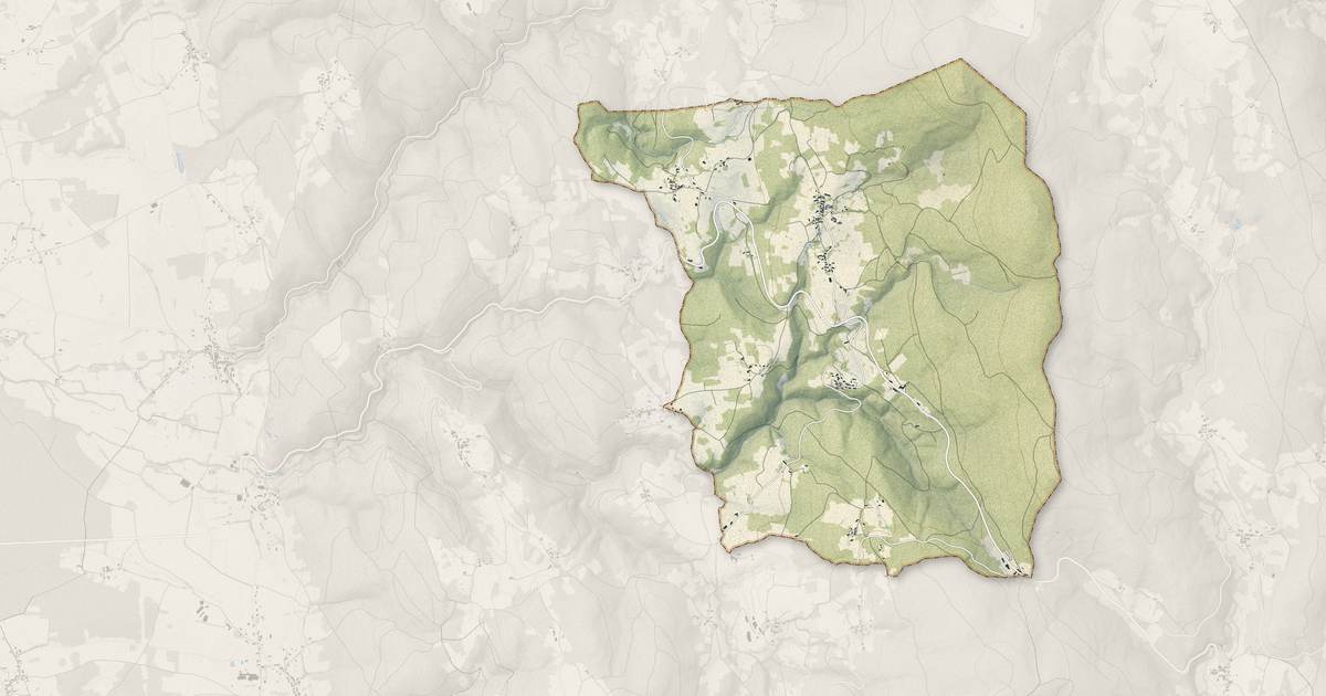 Portrait cartographique de Baffie : relief, eau, forêts, bâti et voies, calculés à partir des données de l'IGN