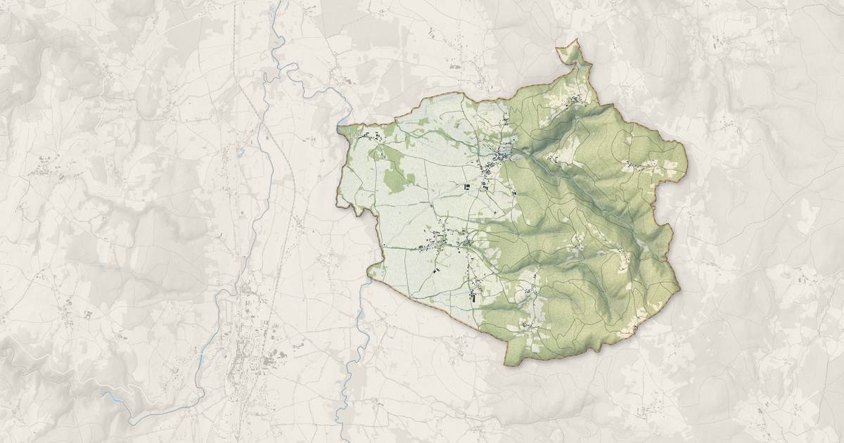 Portrait cartographique de Beurières : relief, eau, forêts, bâti et voies, calculés à partir des données de l'IGN