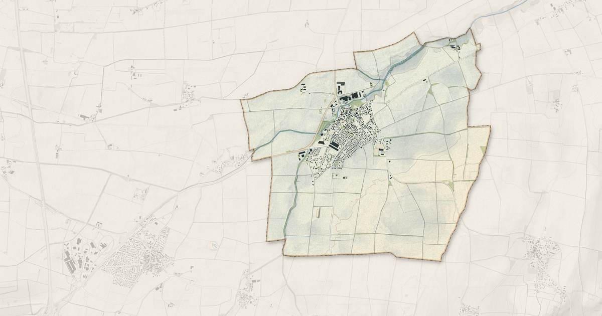 Portrait cartographique de Chappes : relief, eau, forêts, bâti et voies, calculés à partir des données de l'IGN