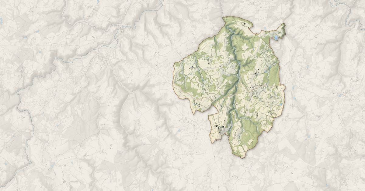 Portrait cartographique de La Goutelle : relief, eau, forêts, bâti et voies, calculés à partir des données de l'IGN