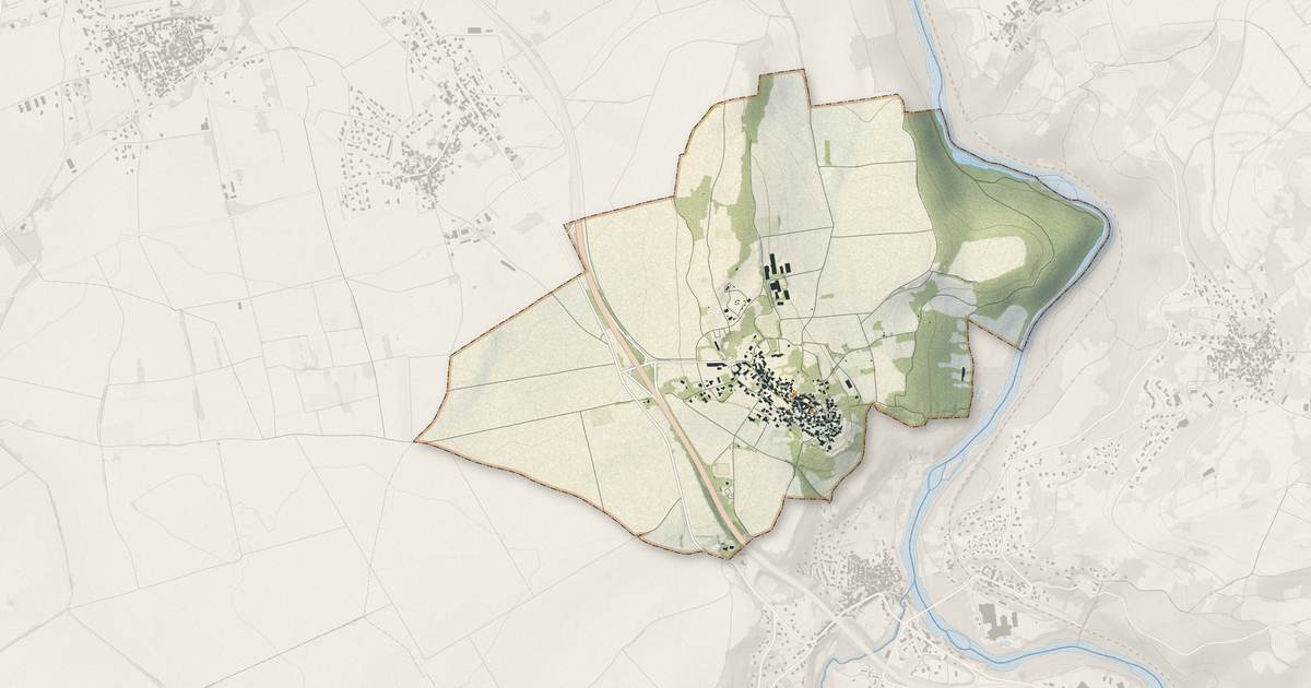 Portrait cartographique de Montpeyroux : relief, eau, forêts, bâti et voies, calculés à partir des données de l'IGN