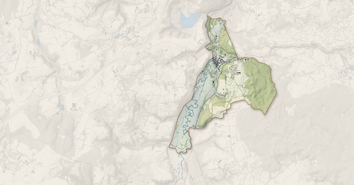 Portrait cartographique de Pontgibaud : relief, eau, forêts, bâti et voies, calculés à partir des données de l'IGN