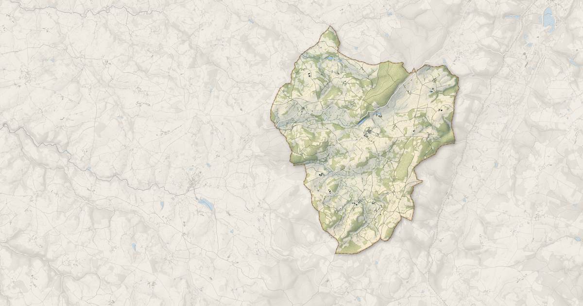 Portrait cartographique de Le Quartier : relief, eau, forêts, bâti et voies, calculés à partir des données de l'IGN
