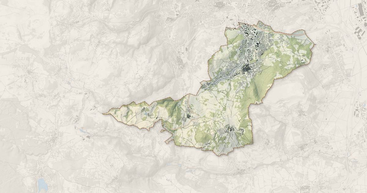 Portrait cartographique de Romagnat : relief, eau, forêts, bâti et voies, calculés à partir des données de l'IGN