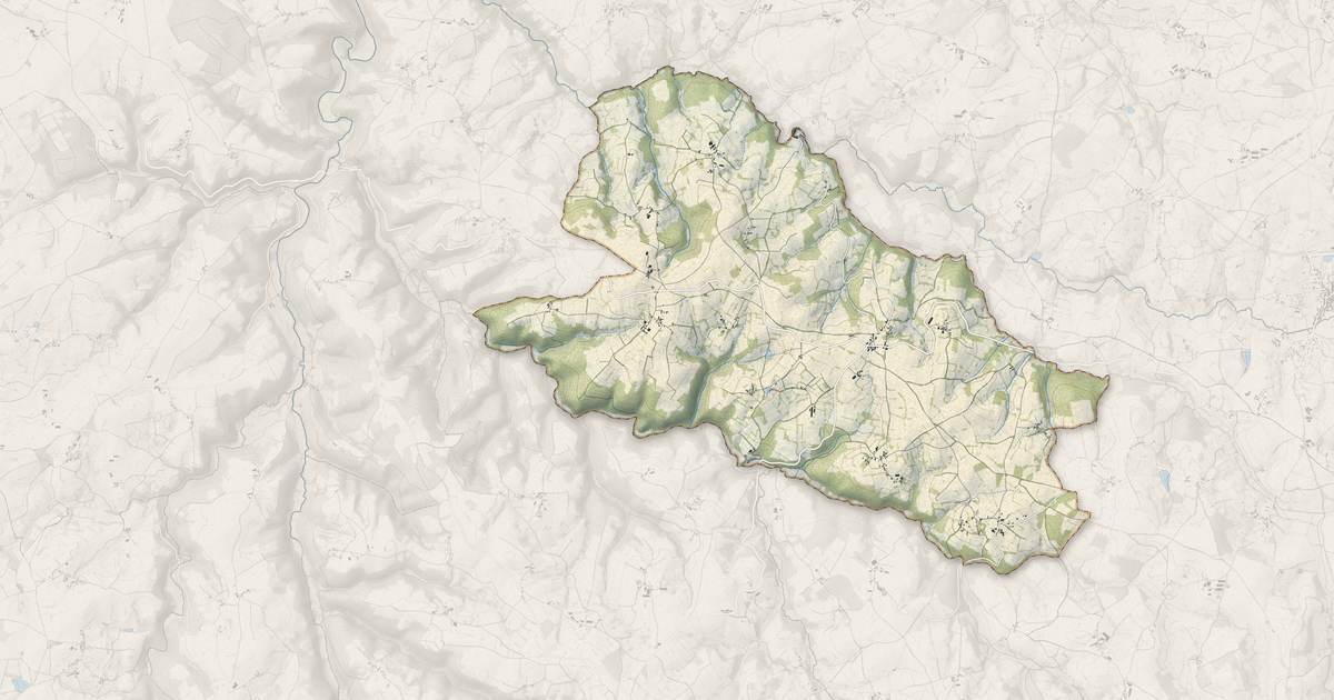 Portrait cartographique de Saint-Hilaire : relief, eau, forêts, bâti et voies, calculés à partir des données de l'IGN