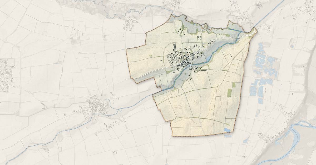 Portrait cartographique de Saint-Laure : relief, eau, forêts, bâti et voies, calculés à partir des données de l'IGN