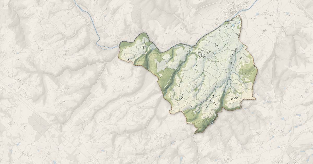 Portrait cartographique de Saint-Quintin-sur-Sioule : relief, eau, forêts, bâti et voies, calculés à partir des données de l'IGN