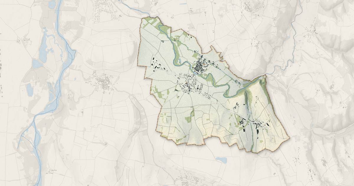 Portrait cartographique de Saint-Rémy-de-Chargnat : relief, eau, forêts, bâti et voies, calculés à partir des données de l'IGN