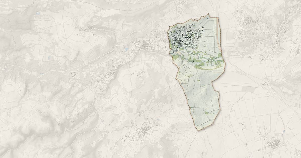 Portrait cartographique de Tallende : relief, eau, forêts, bâti et voies, calculés à partir des données de l'IGN