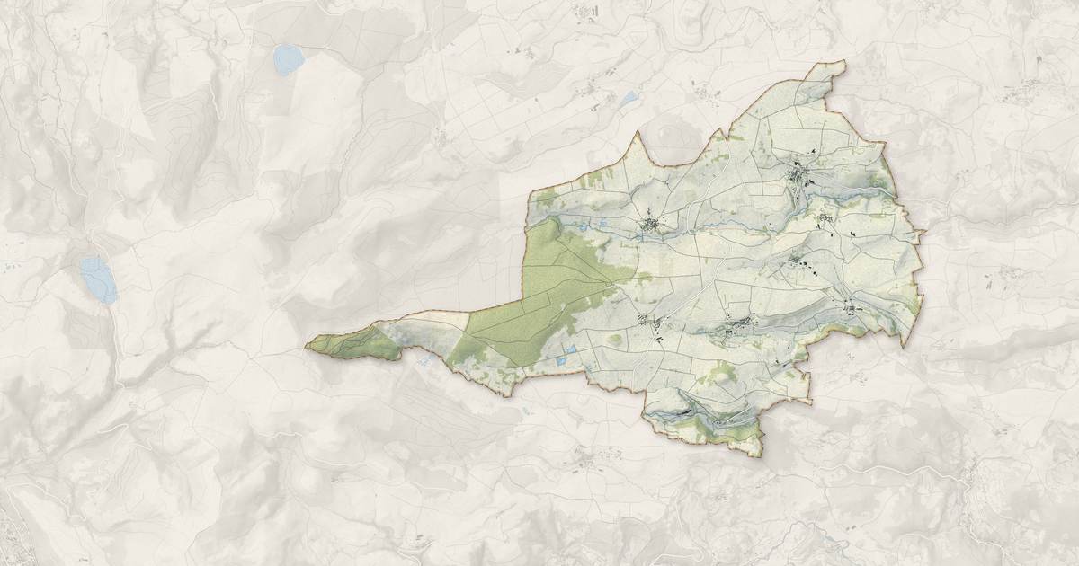 Portrait cartographique de Le Vernet-Sainte-Marguerite : relief, eau, forêts, bâti et voies, calculés à partir des données de l'IGN