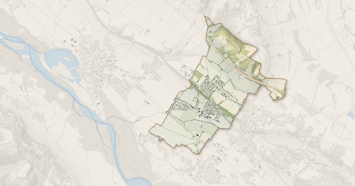 Portrait cartographique de Aussevielle : relief, eau, forêts, bâti et voies, calculés à partir des données de l'IGN
