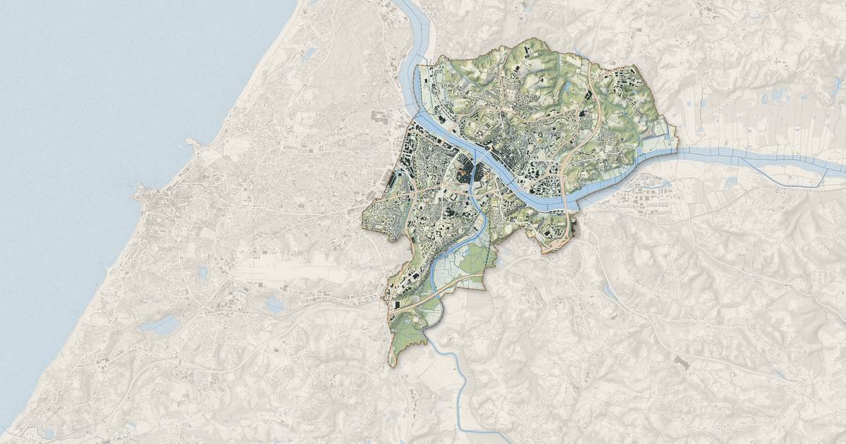 Portrait cartographique de Bayonne : relief, eau, forêts, bâti et voies, calculés à partir des données de l'IGN