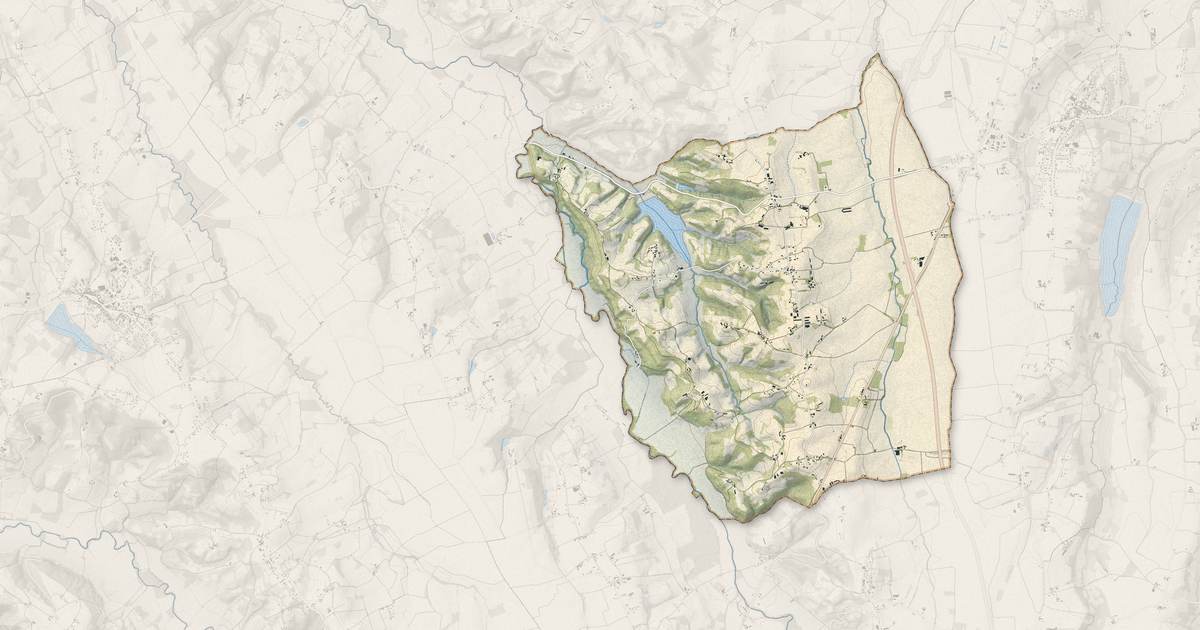 Portrait cartographique de Boueilh-Boueilho-Lasque : relief, eau, forêts, bâti et voies, calculés à partir des données de l'IGN
