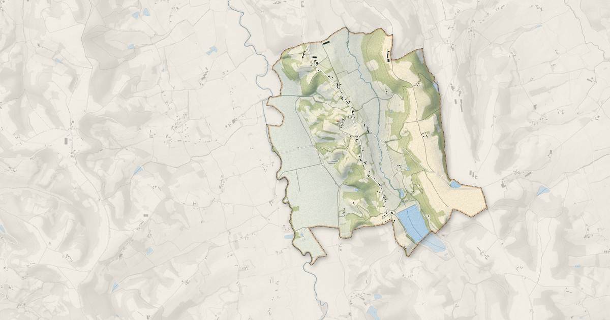 Portrait cartographique de Cadillon : relief, eau, forêts, bâti et voies, calculés à partir des données de l'IGN