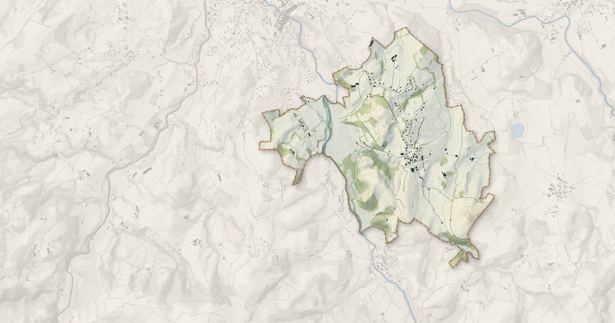 Portrait cartographique de Caro : relief, eau, forêts, bâti et voies, calculés à partir des données de l'IGN