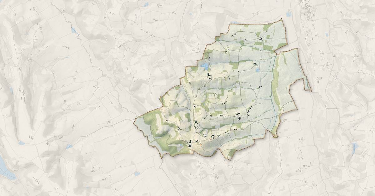 Portrait cartographique de Crouseilles : relief, eau, forêts, bâti et voies, calculés à partir des données de l'IGN