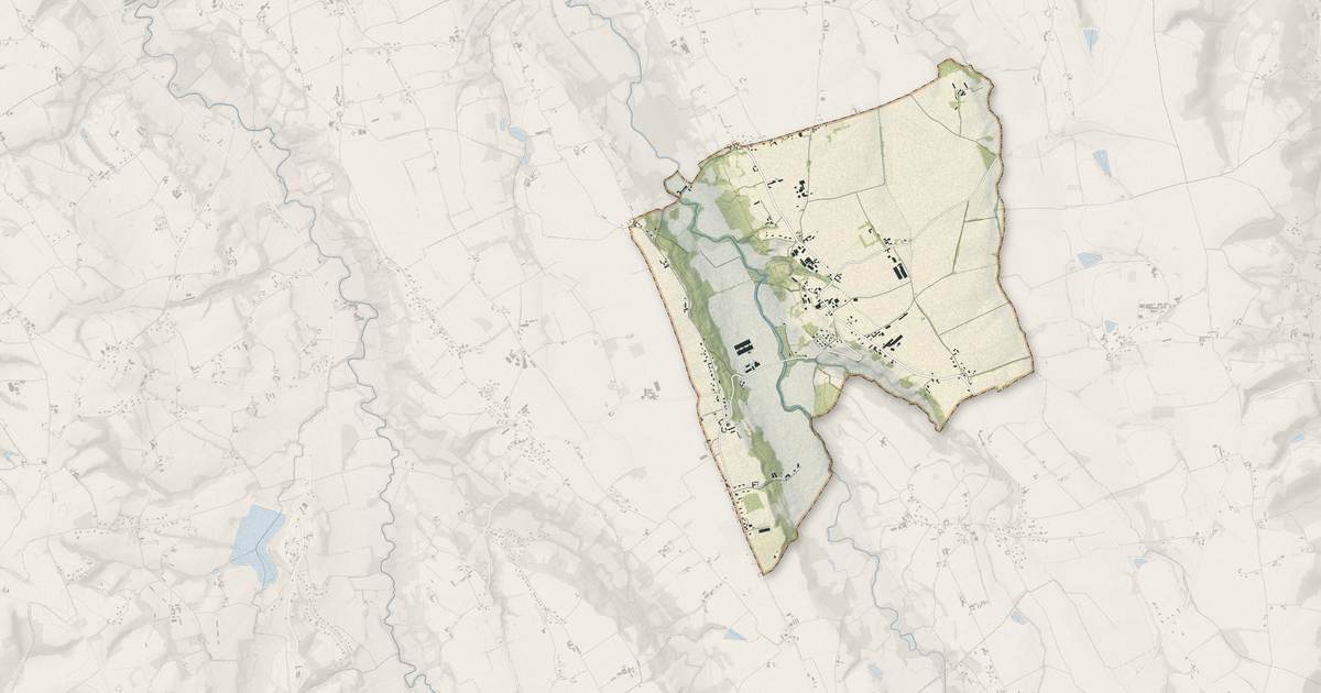 Portrait cartographique de Escoubès : relief, eau, forêts, bâti et voies, calculés à partir des données de l'IGN