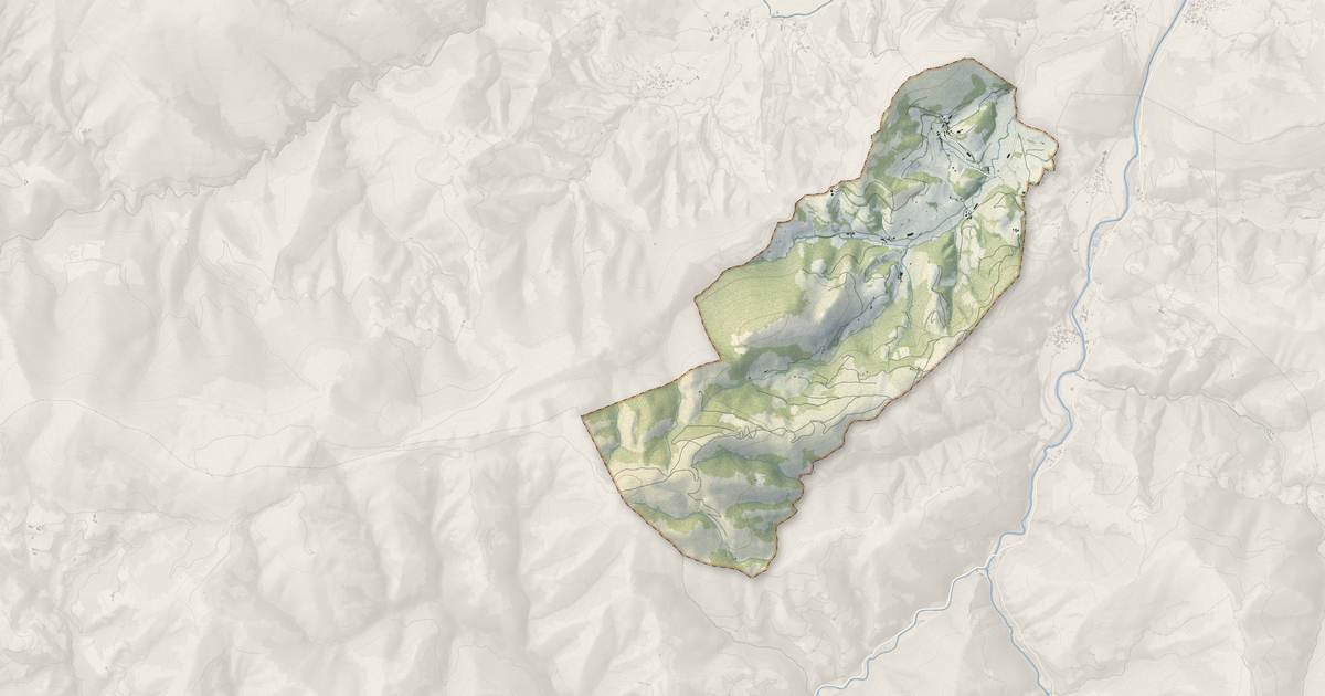 Portrait cartographique de Etchebar : relief, eau, forêts, bâti et voies, calculés à partir des données de l'IGN