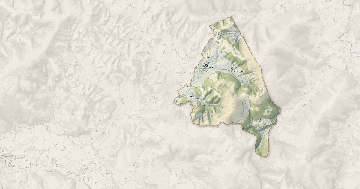 Portrait cartographique de Gamarthe : relief, eau, forêts, bâti et voies, calculés à partir des données de l'IGN