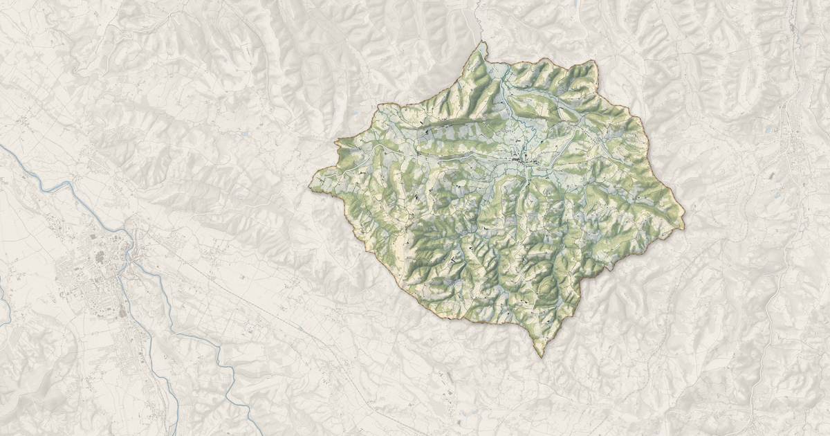 Portrait cartographique de Lasseube : relief, eau, forêts, bâti et voies, calculés à partir des données de l'IGN