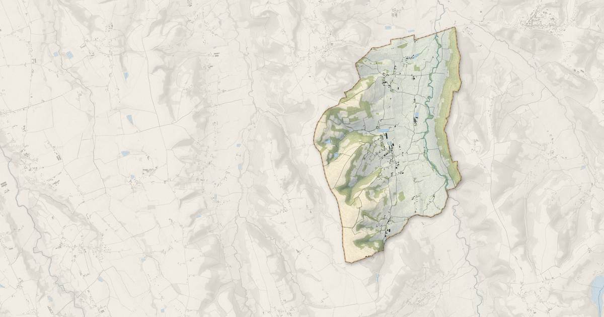 Portrait cartographique de Maspie-Lalonquère-Juillacq : relief, eau, forêts, bâti et voies, calculés à partir des données de l'IGN